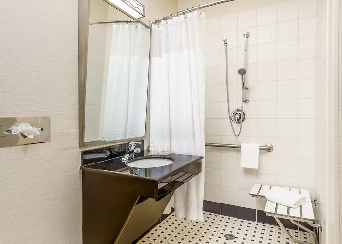 Hotel Fairfield By Marriott East Peoria