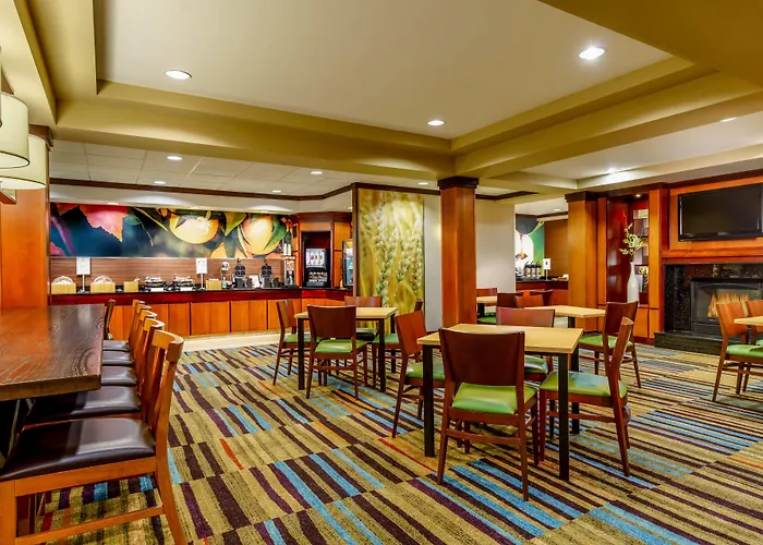 Fairfield By Marriott East Peoria