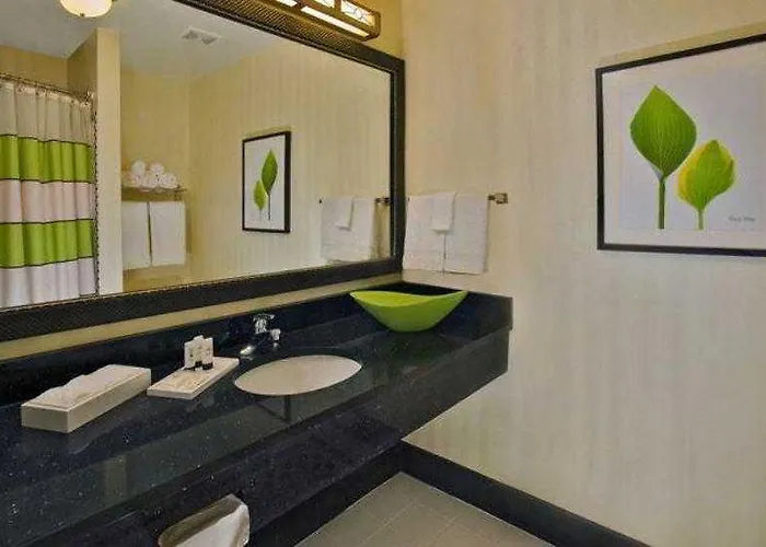 Fairfield By Marriott East 3*